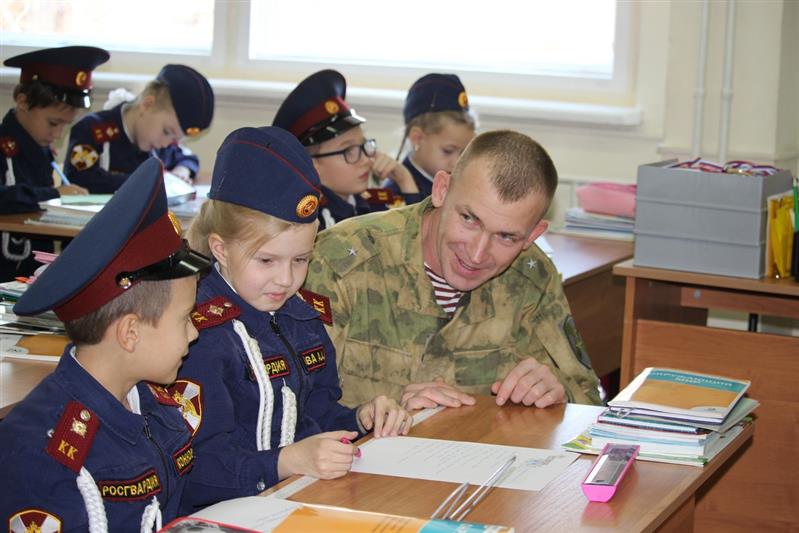 В Самарской области кадеты Росгвардии приняли участие в акции «С любовью, маме!»