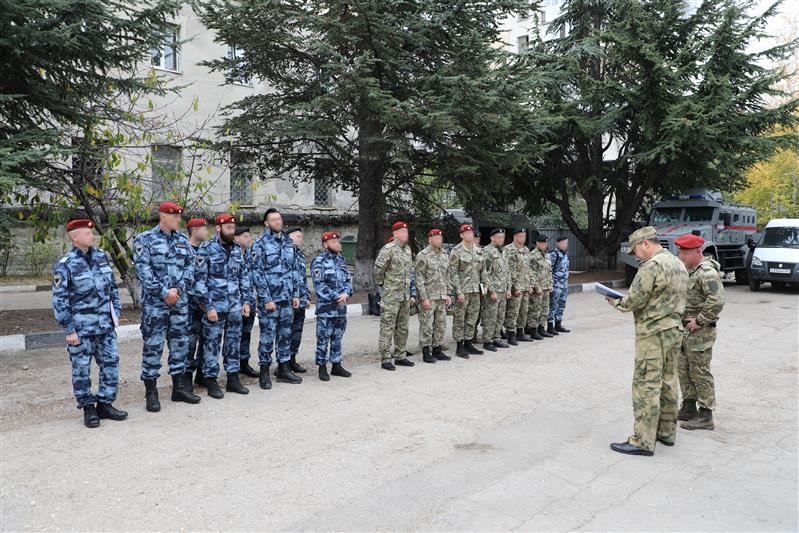 Бойцы «Беркута» получили напутствие от командиров и наставников перед экзаменом на краповый берет