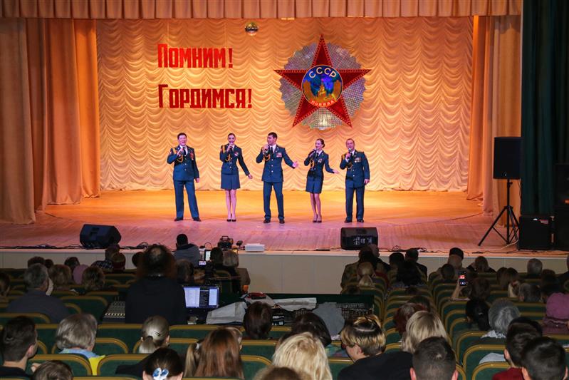 На Ставрополье открыта мемориальная доска генералу Дмитрию Наливалкину