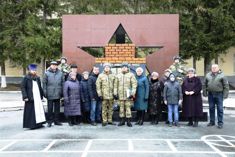 В Уральском округе Росгвардии прошли мероприятия, посвящённые Дню памяти погибших правоохранителей