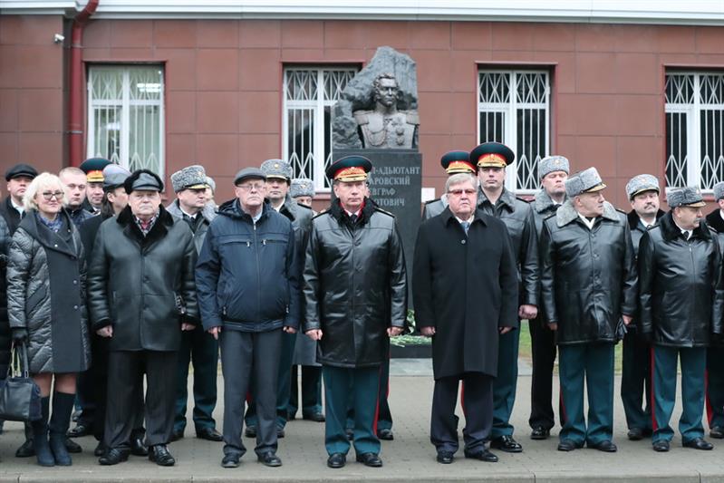 В Росгвардии состоялась торжественная церемония открытия бюста первому  командиру отдельного корпуса внутренней стражи генералу от инфантерии Е.Ф. Комаровскому