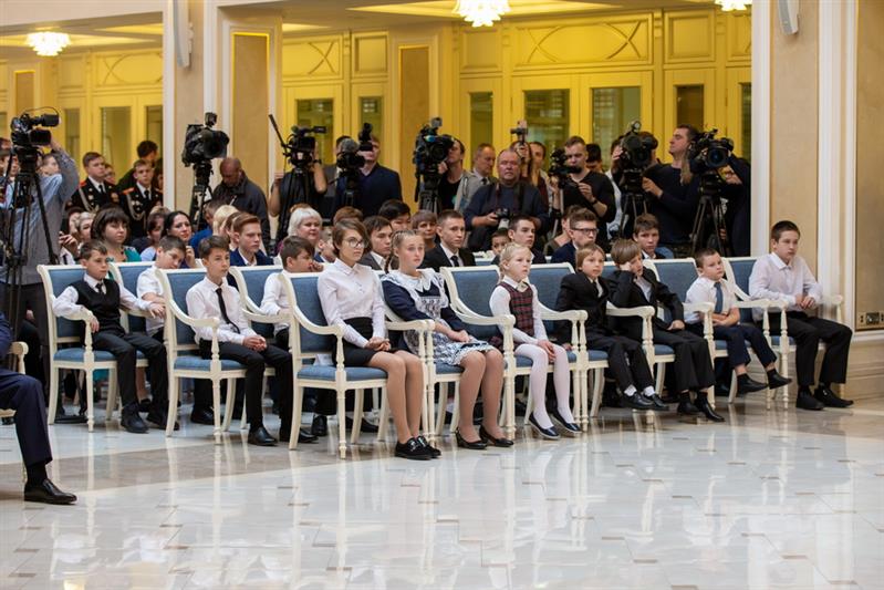 В Совете Федерации при поддержке Росгвардии состоялась церемония награждения участников Всероссийского проекта «Дети-герои»