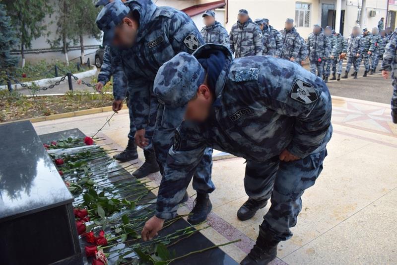 В Северо-Кавказском округе Росгвардии прошли мероприятия, посвящённые Дню памяти павших правоохранителей