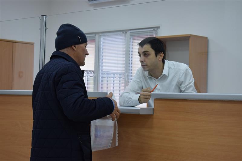Новый зал для приема граждан открыт в центре лицензионно-разрешительной работы Росгвардии в Дагестане