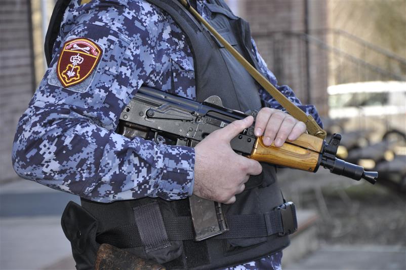 В Смоленской области сотрудники Росгвардии задержали подозреваемых в грабеже