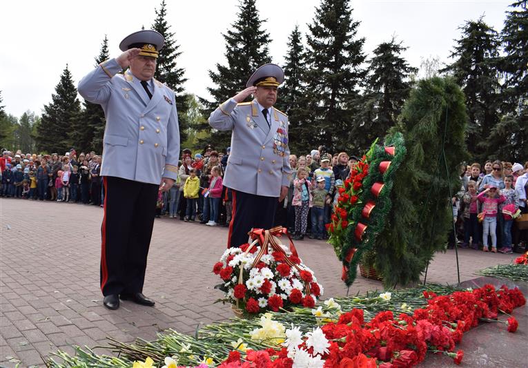 Сегодня исполнилось бы 57 лет генерал-лейтенанту полиции Артуру Фарвазовичу Ахметханову (фото, видео)