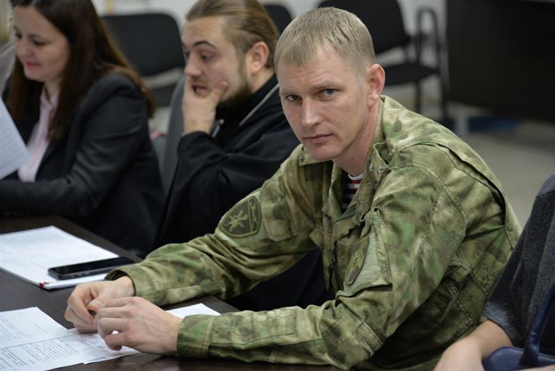 Вопросы патриотического воспитания молодежи обсудили росгвардейцы ХМАО – Югры с представителями власти и общественности 