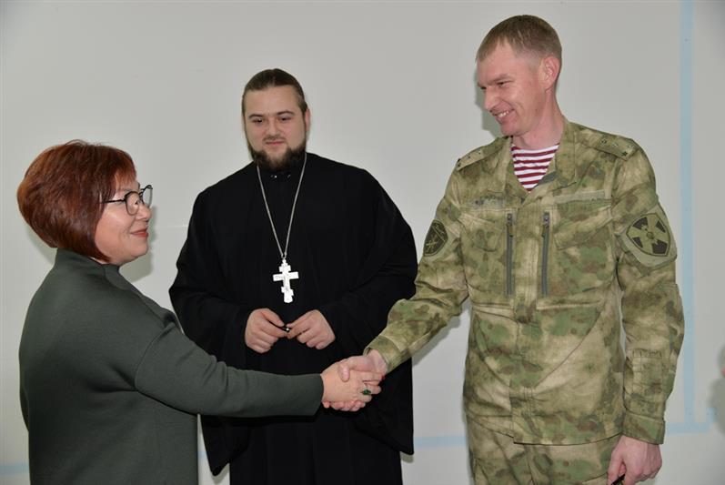 Вопросы патриотического воспитания молодежи обсудили росгвардейцы ХМАО – Югры с представителями власти и общественности 