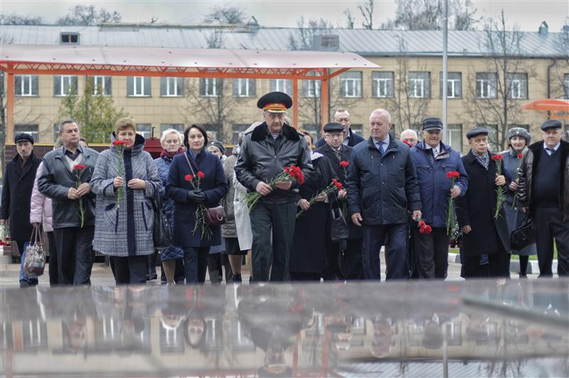 Командующий Центральным округом Росгвардии встретился с членами семей погибших сотрудников и военнослужащих