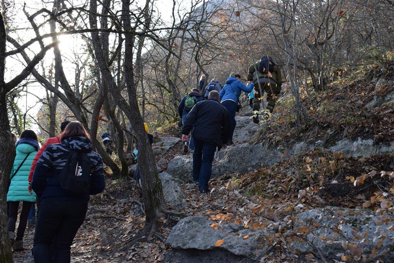 Военнослужащие севастопольского полка Росгвардии отметили День матери