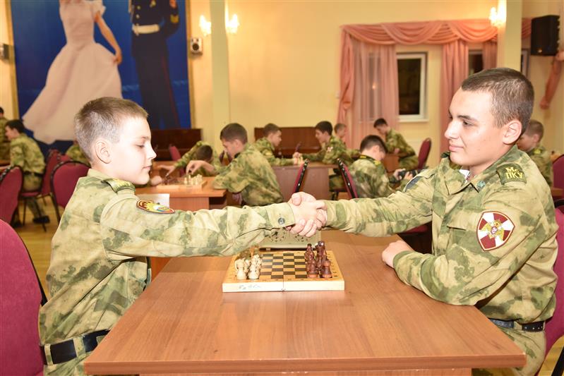 Определились лучшие шахматисты Московского президентского кадетского училища им. М.А. Шолохова 