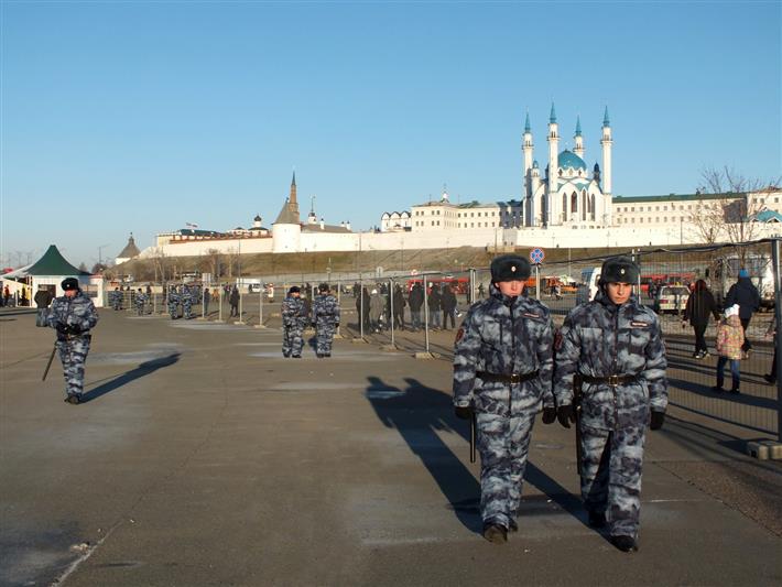 Росгвардия и полиция успешно выполнили задачи по охране общественного порядка на футбольном матче между командами «Рубин» - «Зенит» в Казани