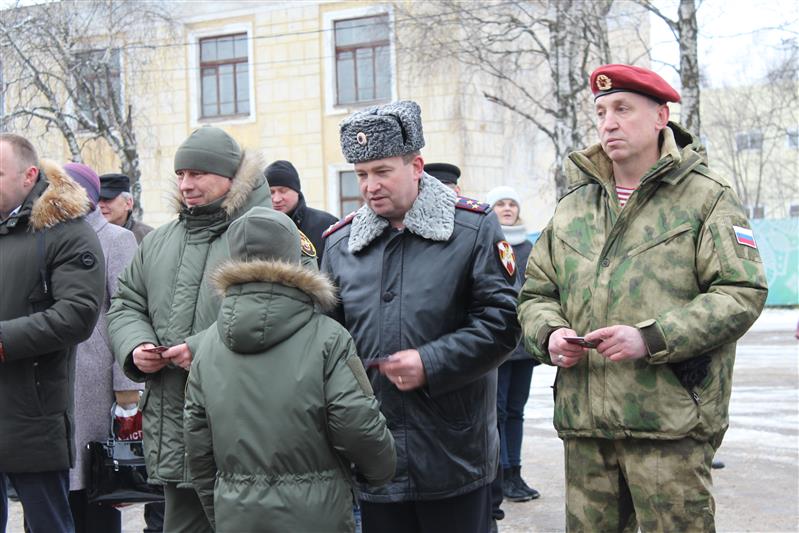 Учащиеся оборонно-спортивного класса Росгвардии в Череповце принесли кадетскую клятву