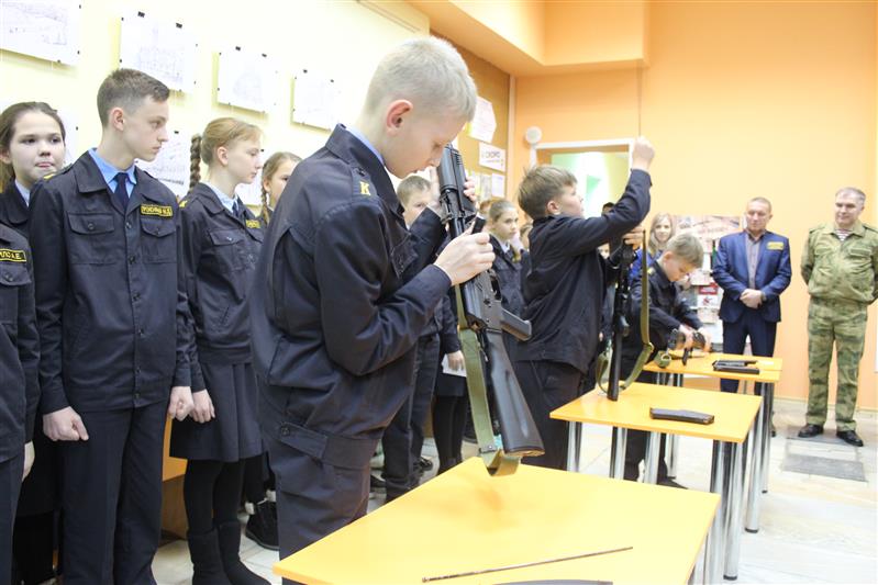 В Республике Коми торжественно открыли фестиваль «АК – на века!», посвященный 100-летию со дня рождения М.Т. Калашникова
