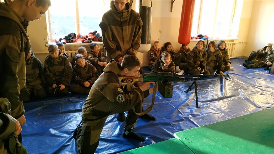 Росгвардия поздравила элистинский юнармейский клуб с годовщиной образования