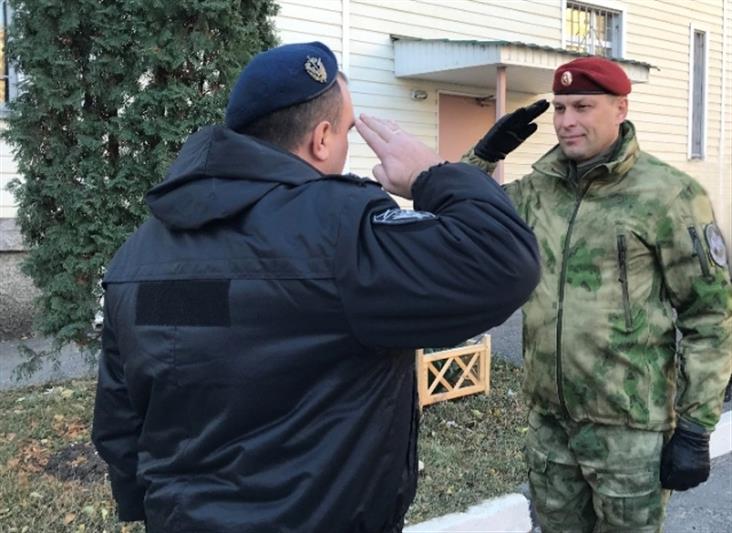 Начальник Главного управления сил специального назначения Росгвардии поздравил ростовских собровцев, завоевавших краповые береты 