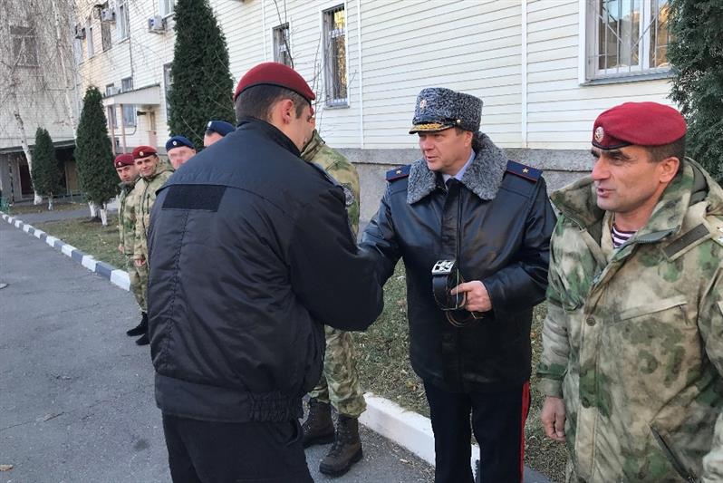 Начальник Главного управления сил специального назначения Росгвардии поздравил ростовских собровцев, завоевавших краповые береты 