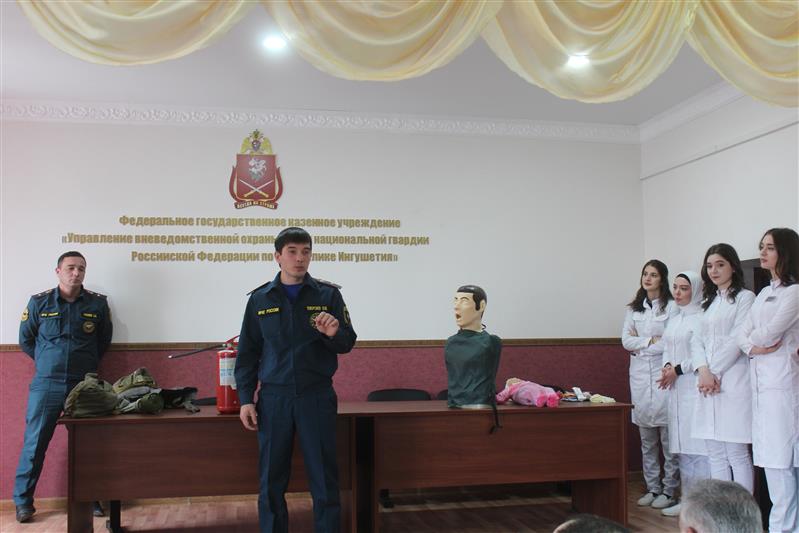 В Ингушетии росгвардейцы приняли участие в совместных с МЧС занятиях по пожарной безопасности