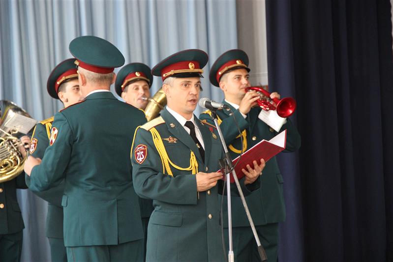 Росгвардейцы побывали в гостях у владикавказских школьников