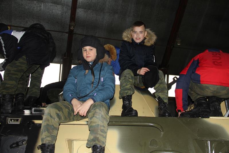 Тюменские кадеты почтили память павших омоновцев