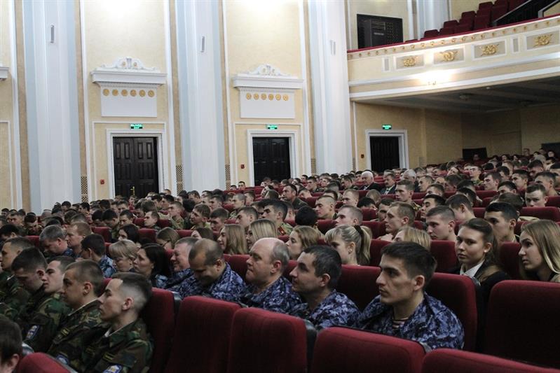 В Саратовском военном институте Росгвардии прошла межвузовская конференция, посвящённая 250-летию со дня рождения Е.Ф. Комаровского