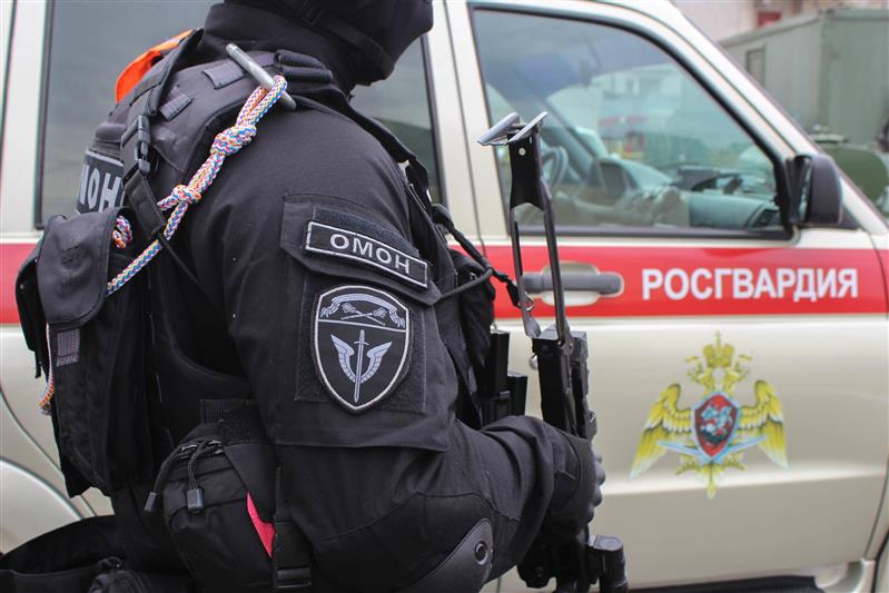 При участии ОМОН в Воронежской области задержаны подозреваемые в серии квартирных краж