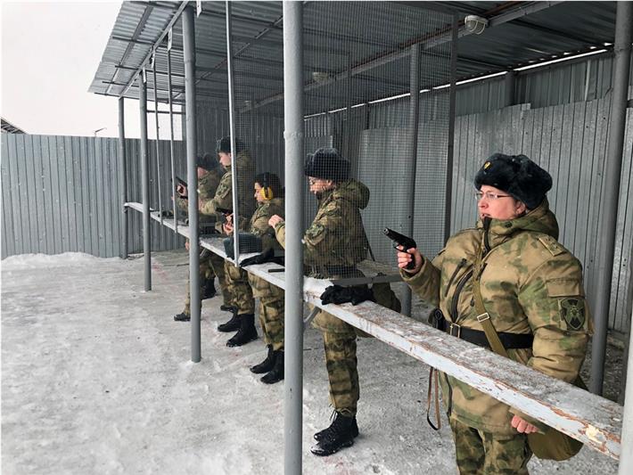 Накануне сдачи итоговой проверки за 2019 год в управлении Уральского округа Росгвардии состоялись  занятия по огневой подготовке (видео)