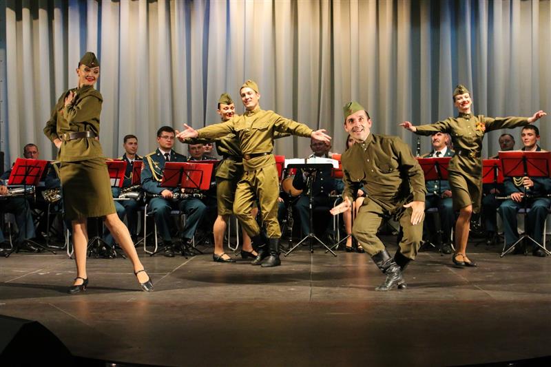 Концерт ансамбля песни и пляски и оркестра штаба Северо-Кавказского округа Росгвардии состоялся в Ставрополе