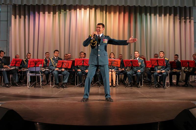 Концерт ансамбля песни и пляски и оркестра штаба Северо-Кавказского округа Росгвардии состоялся в Ставрополе
