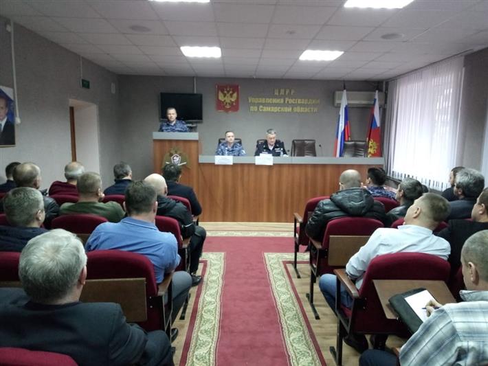 В Самаре обсудили вопросы взаимодействия Росгвардии и частных охранных организаций