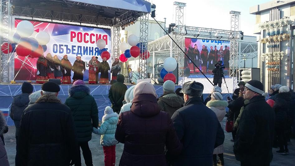 В День народного единства на Урале военнослужащие и сотрудники Росгвардии участвуют в обеспечении общественного порядка и безопасности граждан