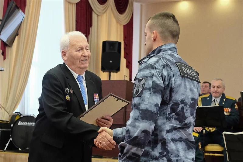 Кировские росгвардейцы стали лауреатами премий, учреждённых в память о погибших правоохранителях