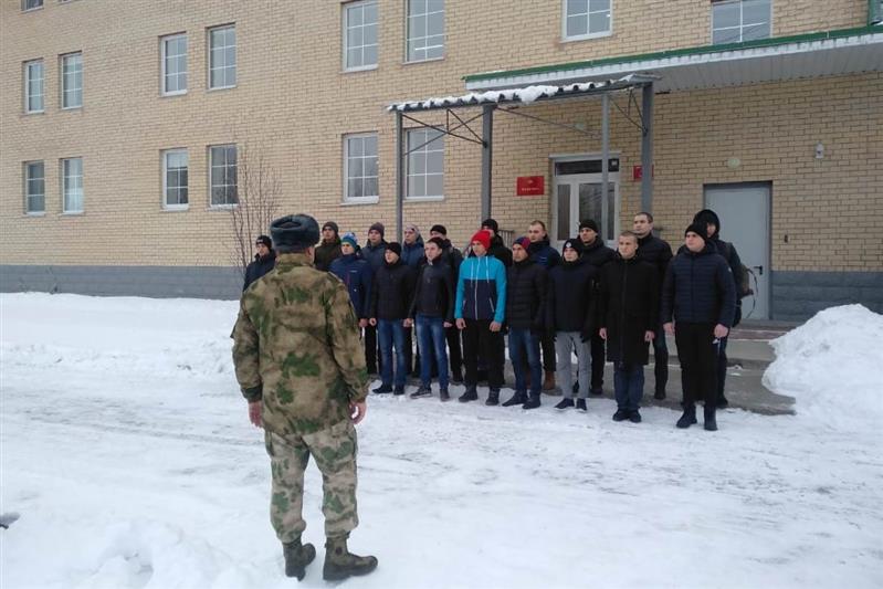 Более 200 югорчан отправятся служить в войска национальной гвардии
