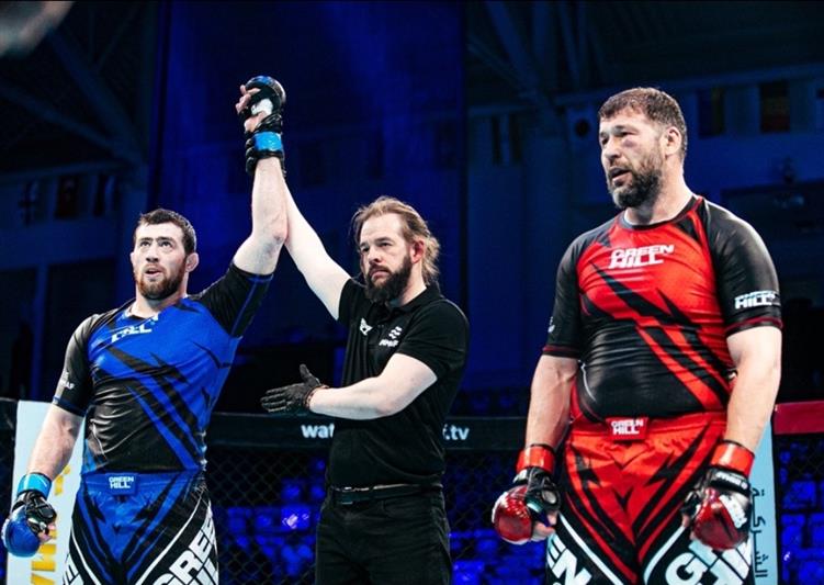 Военнослужащий Росгвардии из Дагестана стал серебряным призером чемпионата мира по ММА