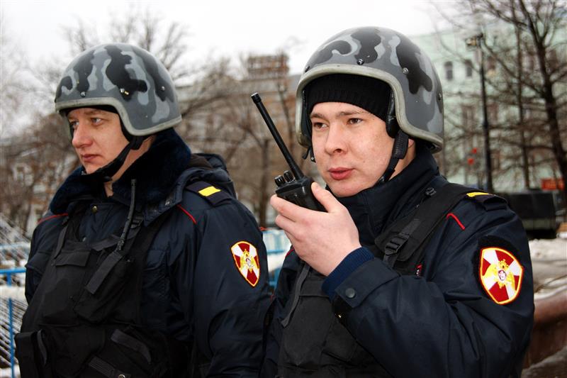 В Оренбурге бойцы Росгвардии нашли пропавших из больницы подростков