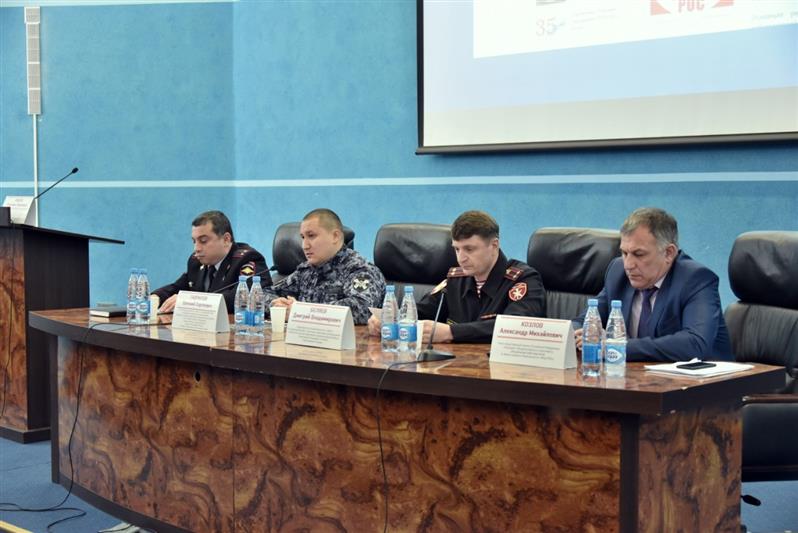 На Ямале состоялось координационное совещание представителей Росгвардии и частных охранных предприятий