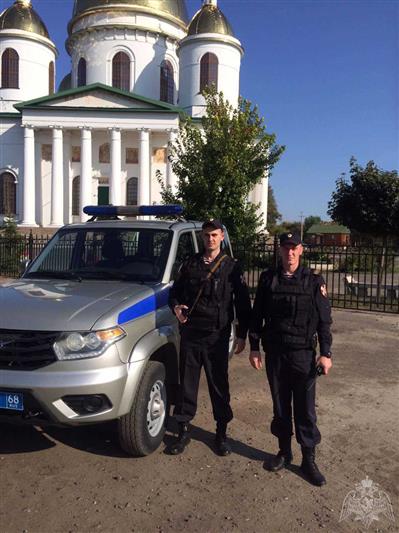 В Тамбовской области росгвардейцы задержали мужчину, угрожавшего расправой своей супруге