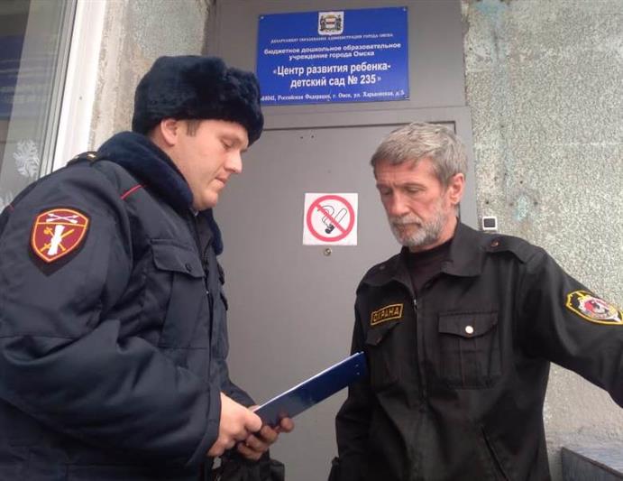 Омские росгвардейцы проверили охрану более 150 объектов