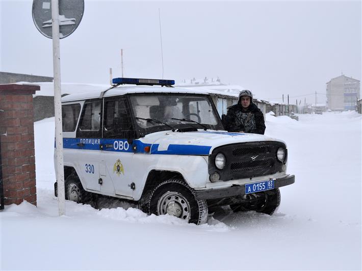 В Нарьян-Маре сотрудники Росгвардии задержали подозреваемого в вымогательстве денег у школьников