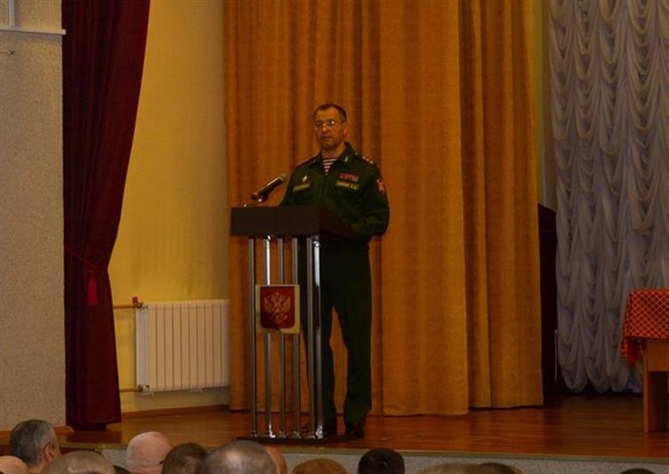 В Екатеринбурге состоялась церемония гашения марки, посвященной Герою России полковнику милиции Леониду Валову 