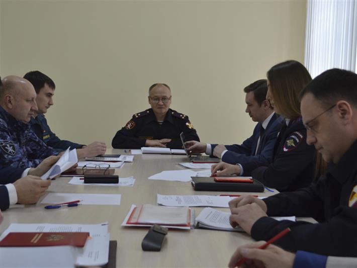 В Управлении Росгвардии по Омской области состоялась рабочая встреча по вопросам обеспечения безопасности образовательных учреждений