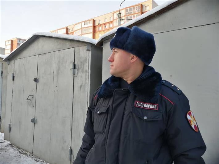 Омские росгвардейцы задержали гражданина, находящегося в федеральном розыске 