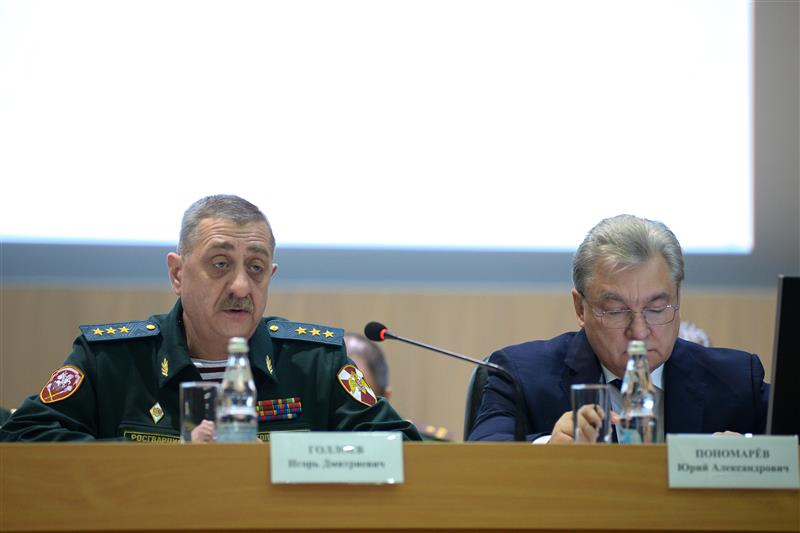 В Центральном округе Росгвардии состоялся итоговый военный совет