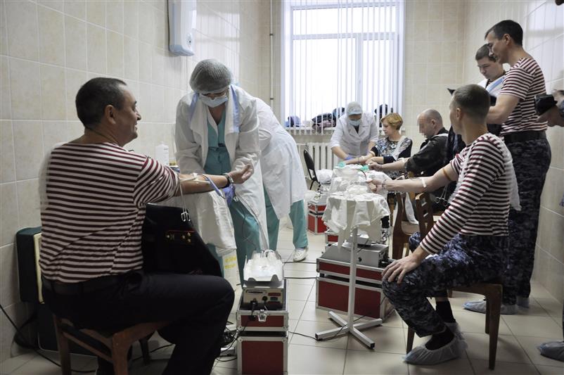 Около 90 росгвардейцев сдали кровь для пациентов медучреждений Удмуртии