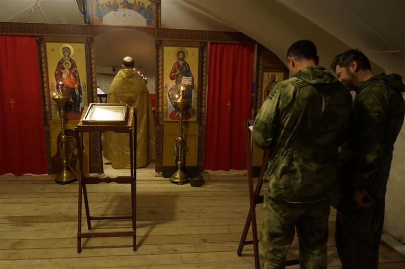 В Объединенной группировке войск (сил) на Северном Кавказе прошли мероприятия, посвященные Дню неизвестного солдата