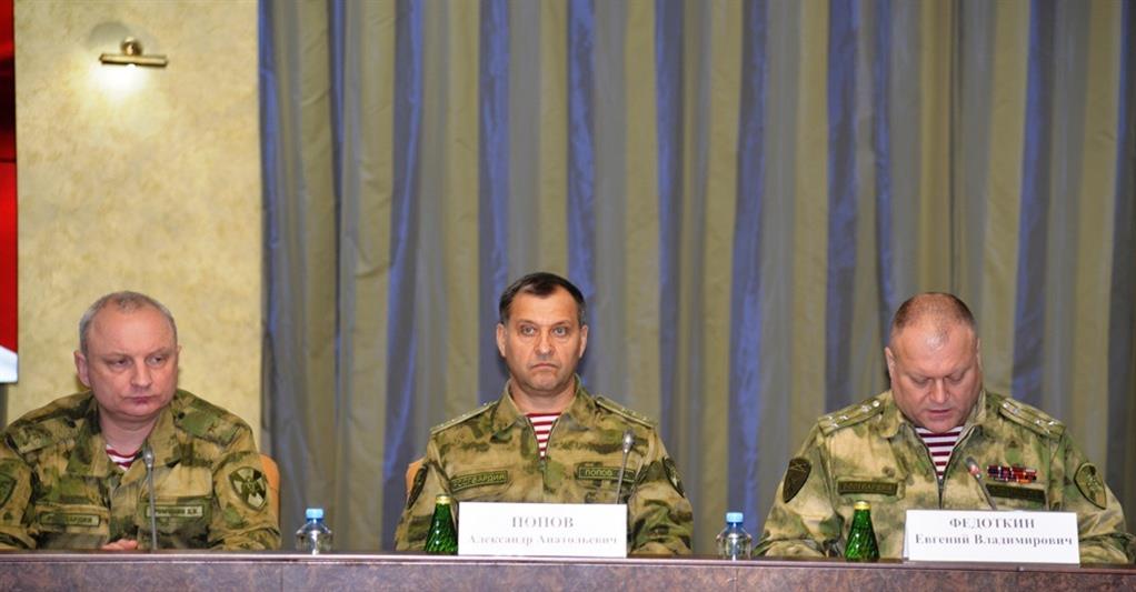 В ХМАО - Югре командующий Уральским округом Росгвардии подвел итоги служебно-боевой деятельности территориального управления за 2019 год и поставил задачи на 2020 год