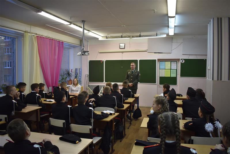 Росгвардейцы Северо-Западного округа приняли участие в мероприятиях, посвященных Дню Конституции Российской Федерации