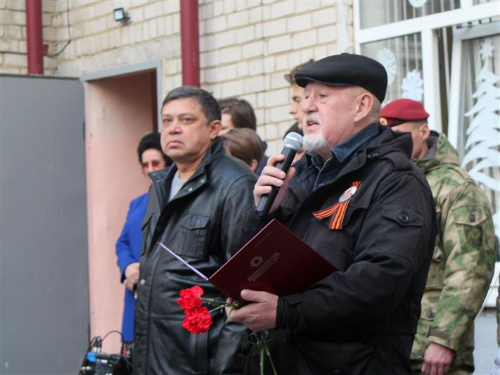 В Ставрополе представители Росгвардии приняли участие в митинге памяти Героя России Владимира Нургалиева