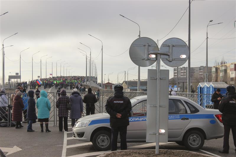 Росгвардейцы обеспечили правопорядок на установлении мирового рекорда по планкингу