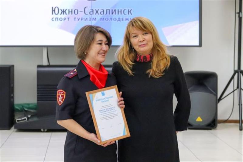 На Сахалине отметили вклад областного управления Росгвардии в военно-патриотическое воспитание молодежи 